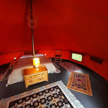 Οργανωμένο κάμπινγκ Glamping Marche Nascoste Tenda E Intero *